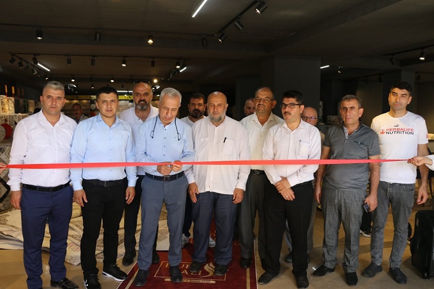 Kozan’ın Yerli Firması Duru Halı Mobilya ve Beyazeşya Mağazası Açıldı