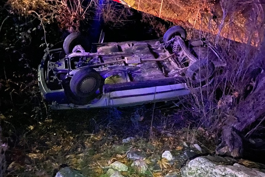 Trafik Kazasında Takla Atan Aracın Sürücüsü Hafif YaralandıTrafik Kazasında Takla Atan Aracın Sürücüsü Hafif Yaralandı