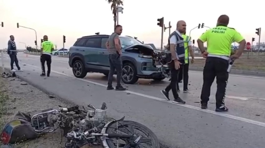 Otomobil ile Motosiklet Çarpıştı: 2 Ağır Yaralı