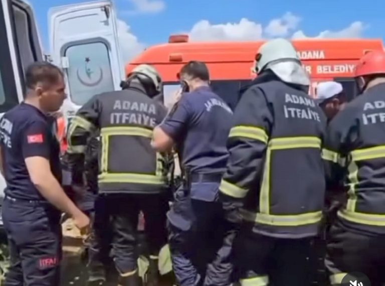 Adana’da Jandarmaya Ait Cayrokopter Düştü: 2 Personel Yaralandı