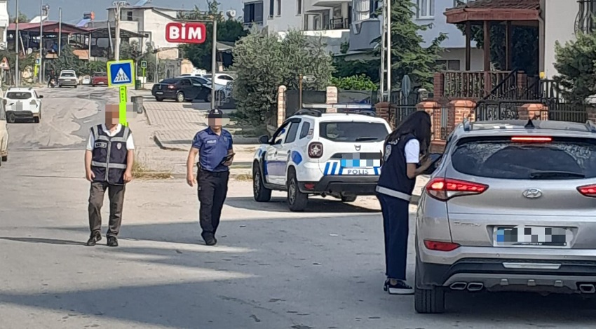 KOZAN’DA EMNİYETTEN HUZUR VE GÜVENLİK OPERASYONU KOZAN’DA EMNİYETTEN HUZUR VE GÜVENLİK OPERASYONU