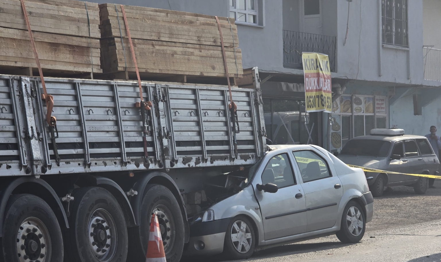 Kozan’da Trafik Kazası: 1 Ölü, 1 Yaralı Kozan’da Trafik Kazası: 1 Ölü, 1 Yaralı