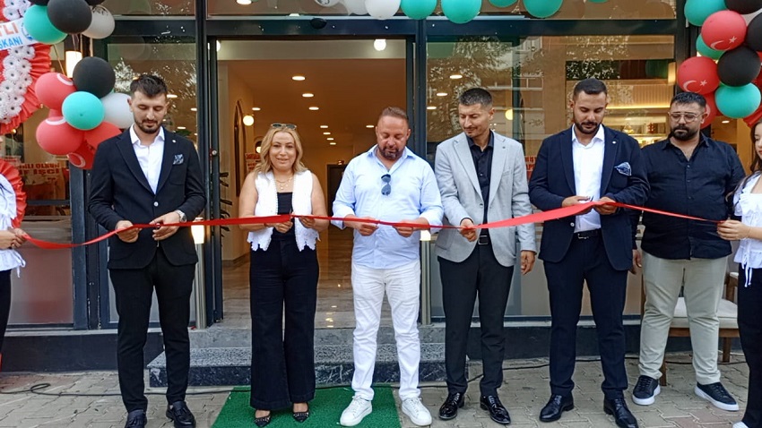 Eva Black Coffee’den Anlamlı Açılış: Gelirin Tamamı Kimsesiz Çocuklara