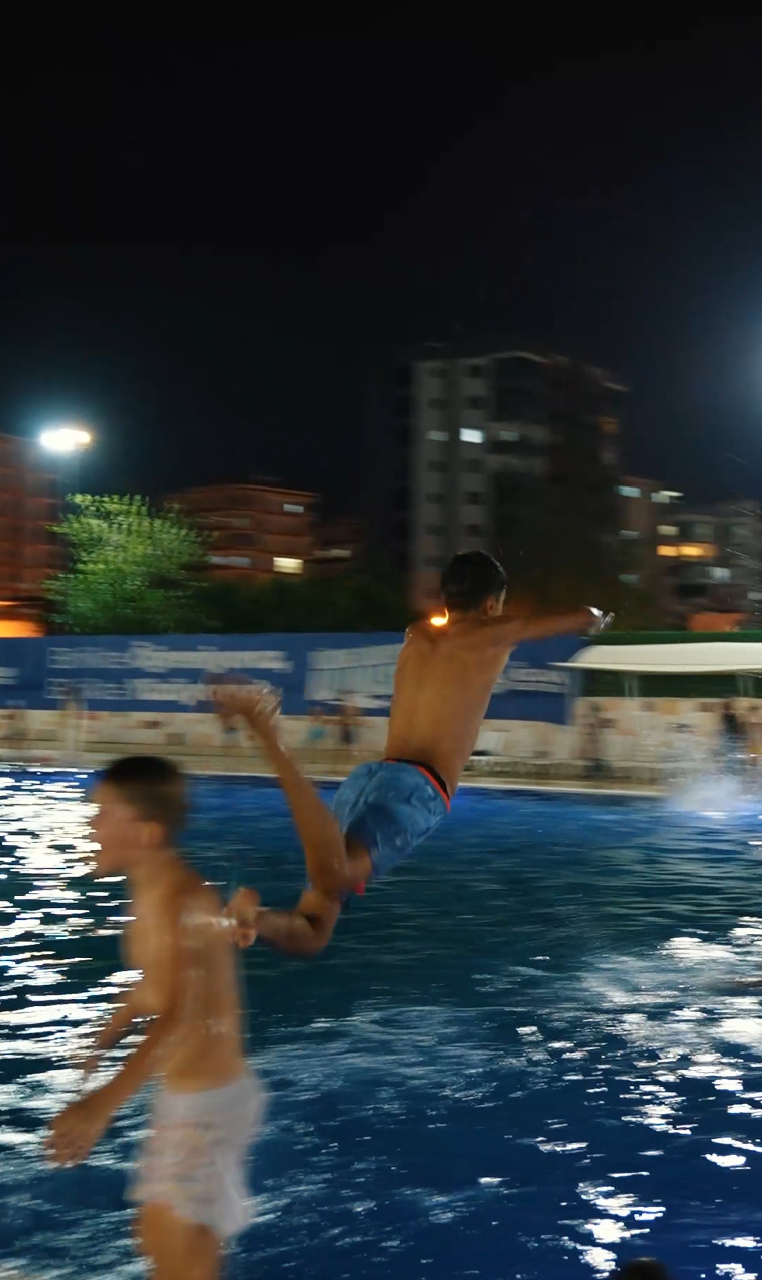 Başkan Atlı’dan Kapalı Yüzme Havuzu Müjdesi