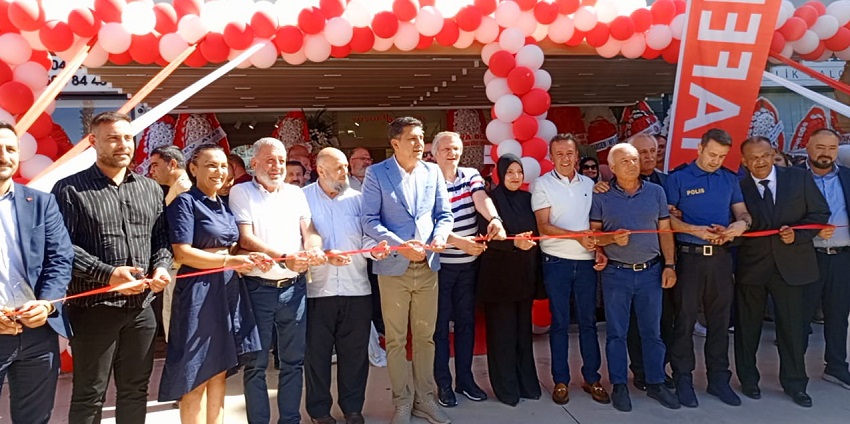 Schafer Kozan Bayii Hizmete Açıldı Schafer Kozan Bayii Hizmete Açıldı