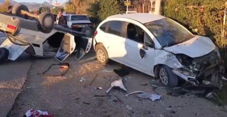 Kozan–Kadirli Yolunda Feci Kaza: 1’i Çocuk 2 Yaralı