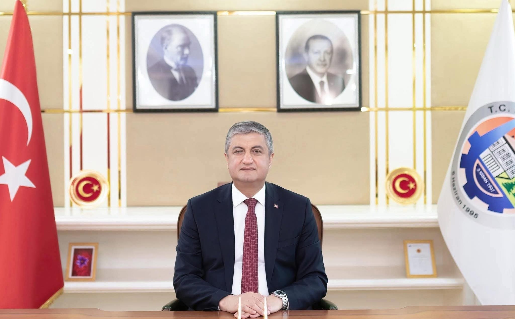 ADANA VALİSİ DEĞİŞTİ