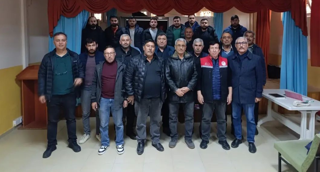 Tepecikören’de Çiftçilere Güvenli Traktör Sürüş Eğitimi