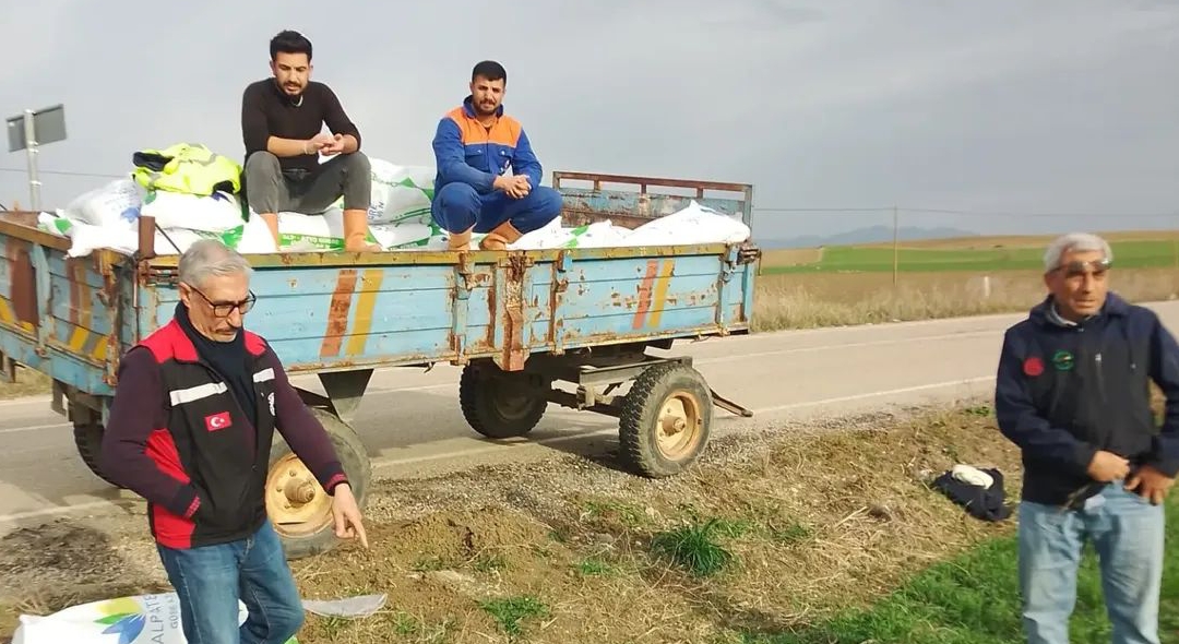 KOZAN’DA BUĞDAY TARLALARINDA SAHADA DENETİM VE ÇİFTÇİLERE ÖNEMLİ UYARILAR