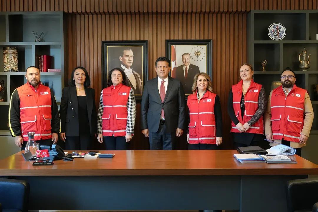 Kızılay Kozan Şubesi’nden Kozan Belediyesi’ne Anlamlı Ziyaret