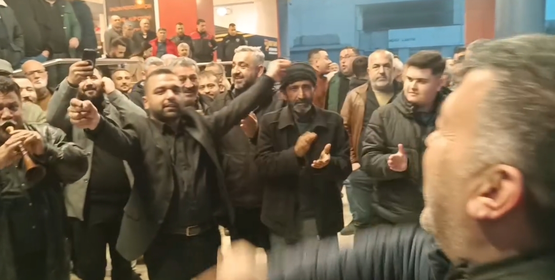 TERZİLER ODASI’NDA YENİ DÖNEM: KADİR KÜRŞAT OCAK BAŞKAN SEÇİLDİ