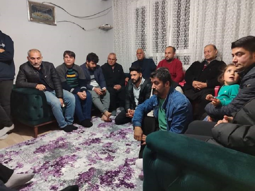 Gürdal Topal  Sıkılmadık El Girilmedik Gönül Bırakmıyor