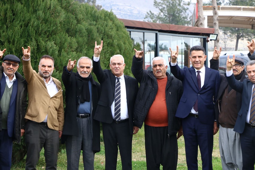 Kozan'ın Geleceğine Kozanlı İrade Koymaya Kararlı Mustafa Atlı, Halkın Kalbini Kazanıyor