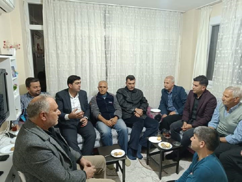 Gürdal Topal  Sıkılmadık El Girilmedik Gönül Bırakmıyor