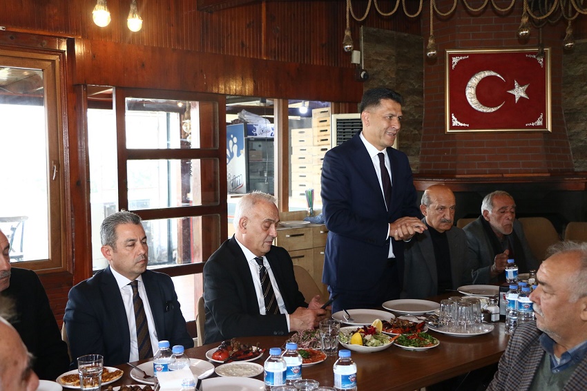 Kozan'ın Geleceğine Kozanlı İrade Koymaya Kararlı Mustafa Atlı, Halkın Kalbini Kazanıyor
