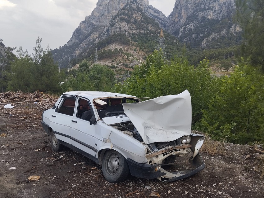 Saimbeyli'de Trafik Kazası 3'ü Çocuk 4 Kişi Yaralandı