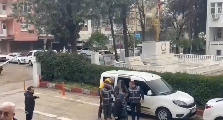Yardım ve Yataklık Yapan , Hakkında Kesinleşmiş Hapis Cezası Bulunan Zanlı Yakalandı