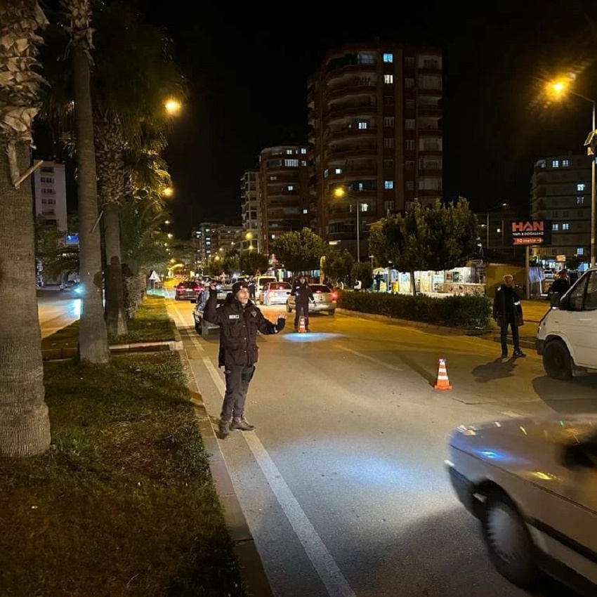 KOZAN İLÇE EMNİYET MÜDÜRLÜĞÜ UYGULAMALARI HIZLA DEVAM EDİYOR