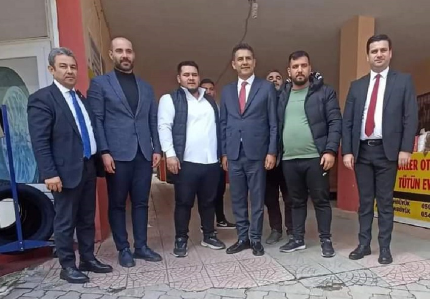 Milliyetçi Hareket Partisi Kozan Belediye Başkan Adayı Mustafa Atlı'ya Vatandaşlardan Yoğun İlgi