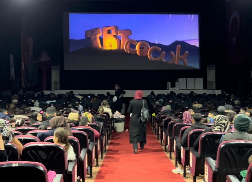 Çocuklar İstedi Başkan Amcaları Süreyi Uzattı