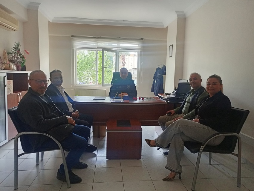 Radyo Sis Ekibinden Kozan Emniyet Müdürlüğüne Polis Haftası ziyareti