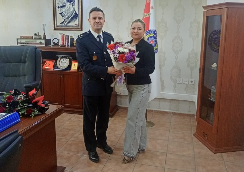 Radyo Sis Ekibinden Kozan Emniyet Müdürlüğüne Polis Haftası ziyareti