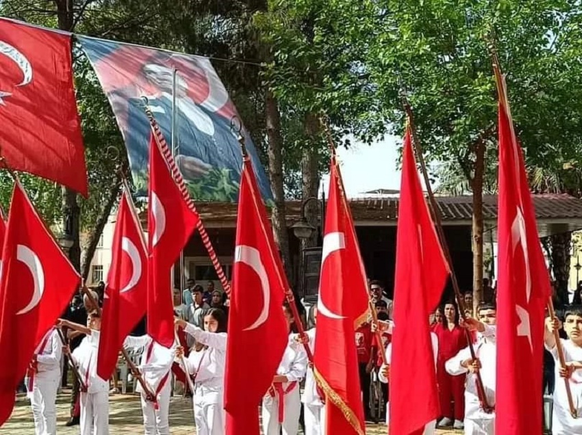 Kozan'da 23 Nisan Coşkusu