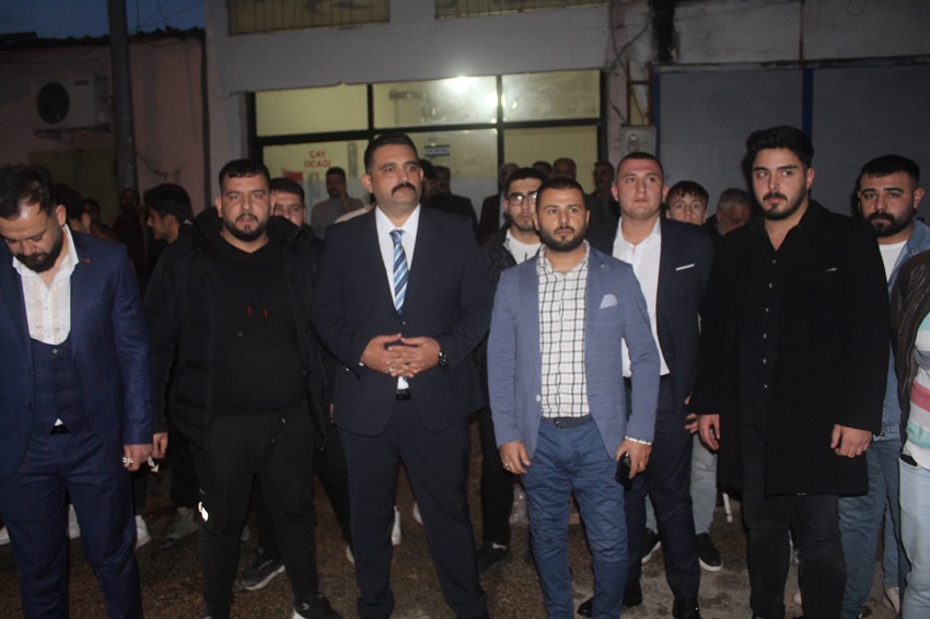 Kozan Ülkü Ocakları’nda Bayrak Değişimi