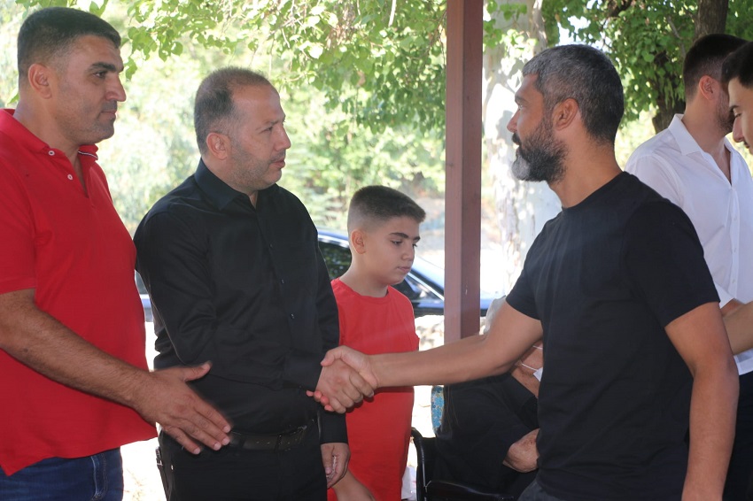 vKozan Spor Eski As Başkanı Sami Açıkgöz, Ölümünün 25. Yıl dönümünde anıldı.