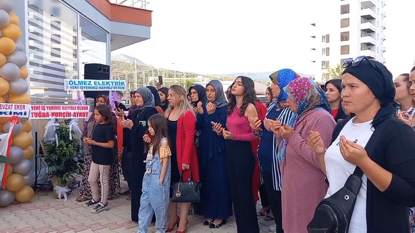 Vanessa Beauty Center Güzellik Merkezi Açıldı